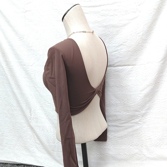 Woman's work out Crop Top, size S - Picture 4 of 5